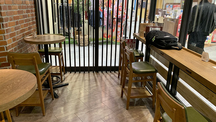 店内