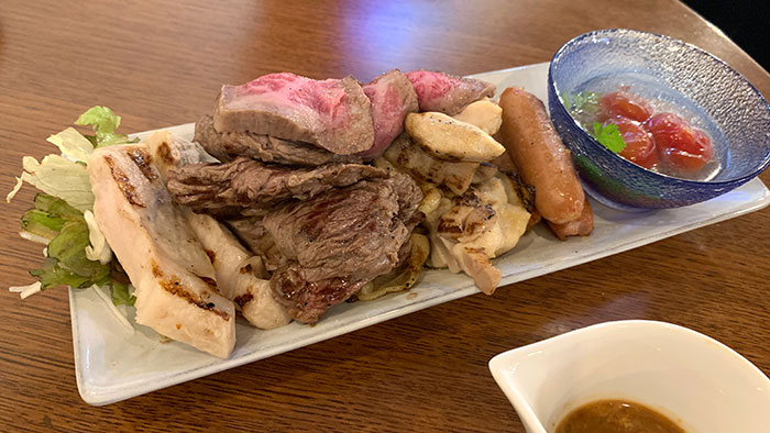 「肉盛り」