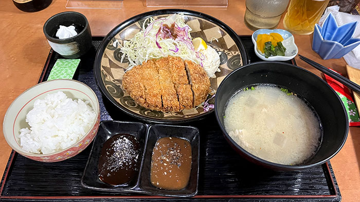 とんかつ十兵衛:牛ミンチカツ定食