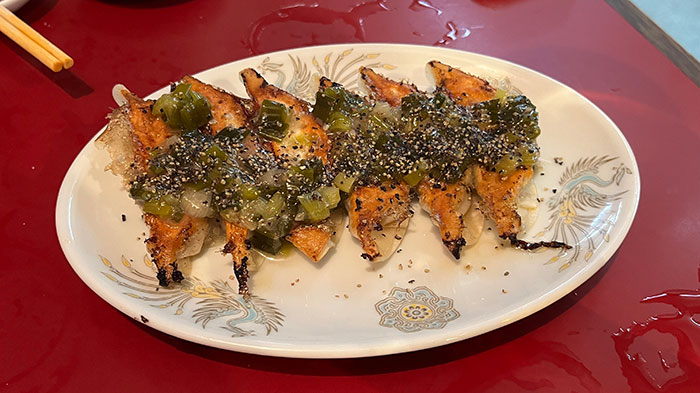 ネギ塩だれ餃子